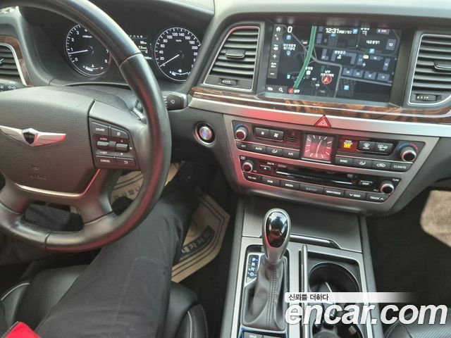 Hyundai Genesis 2016 — photo 12