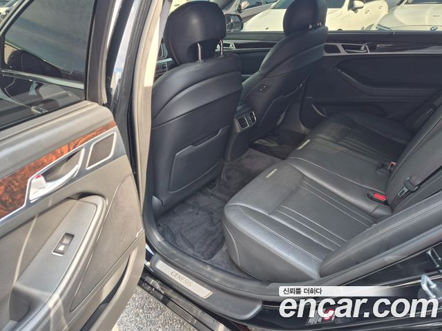 Hyundai Genesis 2016 — photo 20