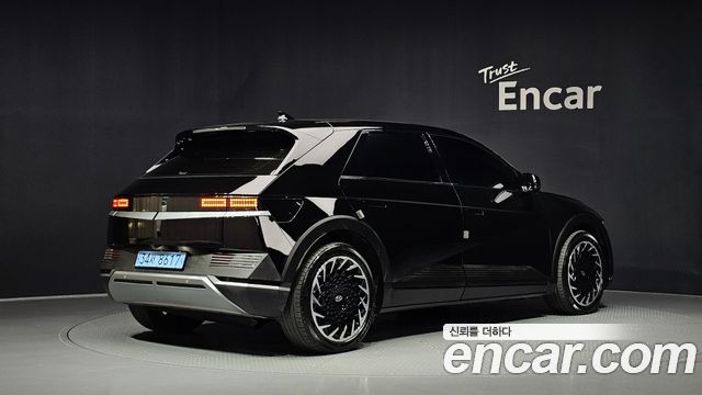 Hyundai Ioniq5 2023 — photo 2