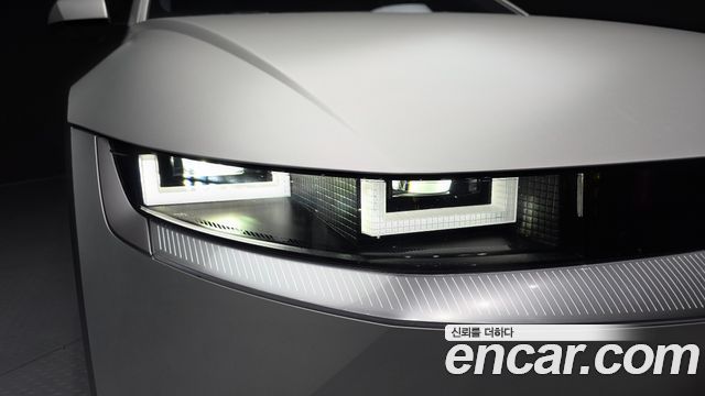 Hyundai Ioniq5 2022 — photo 8