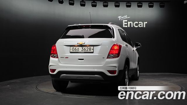 Chevrolet Korea Trax 2017 — photo 4