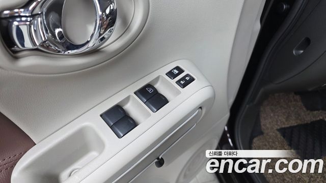 Nissan Cube 2014 — photo 14