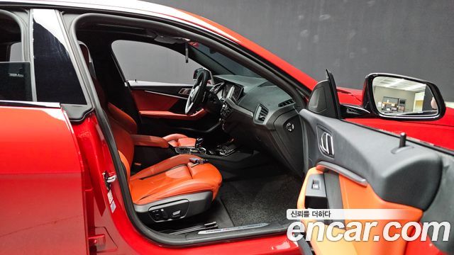 BMW 2-Series 2021 — photo 23