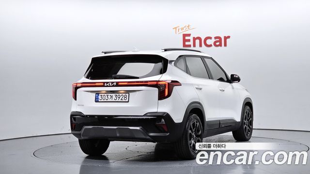 Kia Seltos 2023 — photo 2