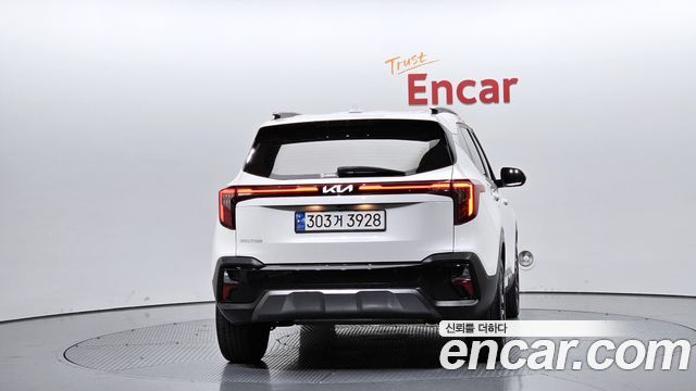 Kia Seltos 2023 — photo 4