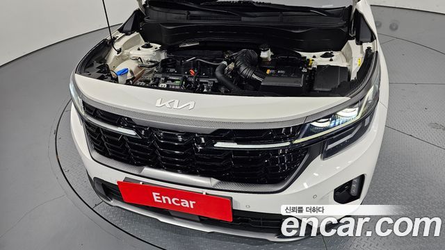 Kia Seltos 2023 — photo 6