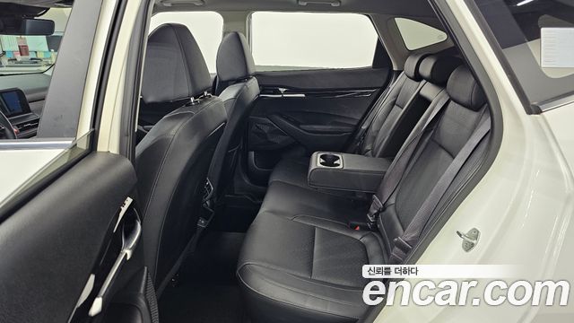 Kia Seltos 2023 — photo 18