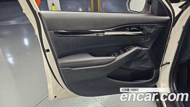 Kia Seltos 2023 — photo 14