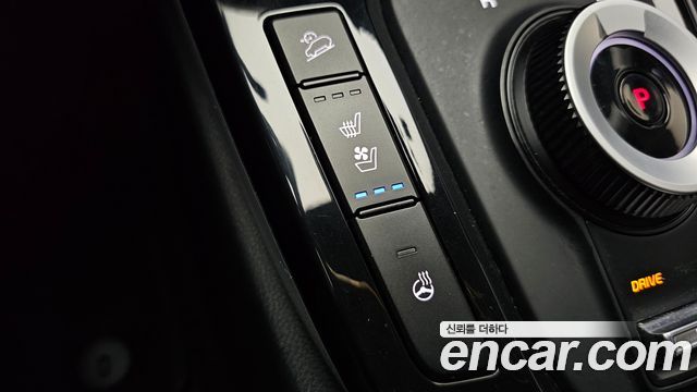 Kia Seltos 2023 — photo 28