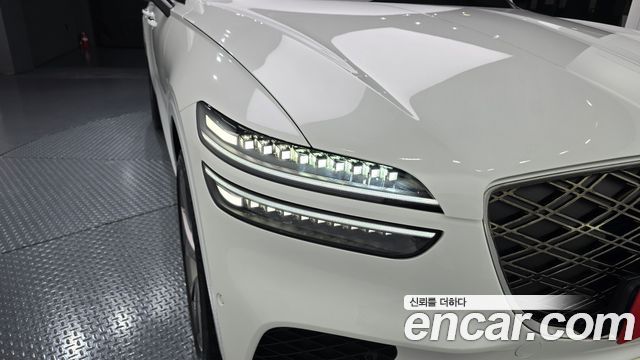 Genesis GV70 2025 — photo 8