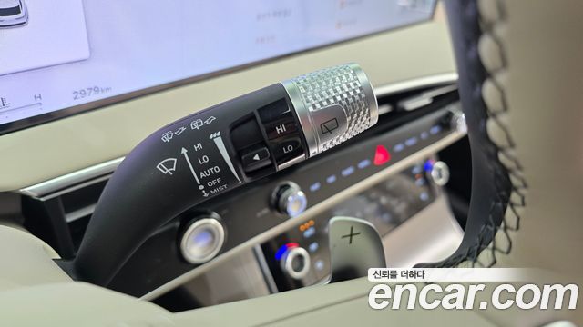 Genesis GV70 2025 — photo 28