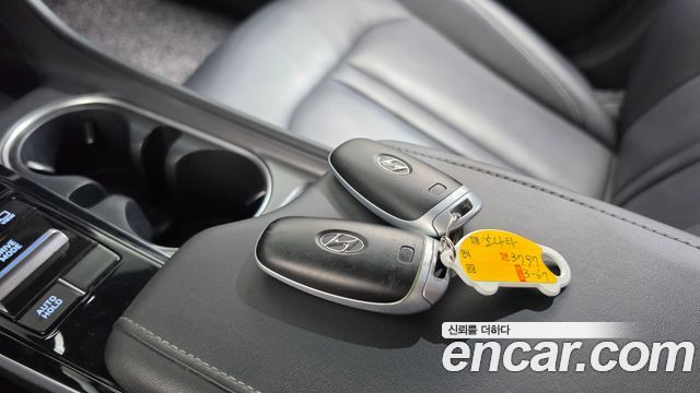 Hyundai Sonata 2022 — photo 31