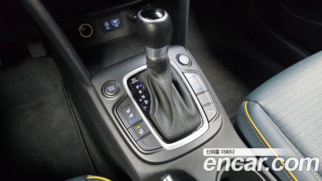 Hyundai Kona 2018 — photo 12