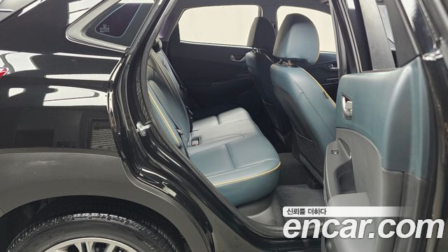 Hyundai Kona 2018 — photo 17
