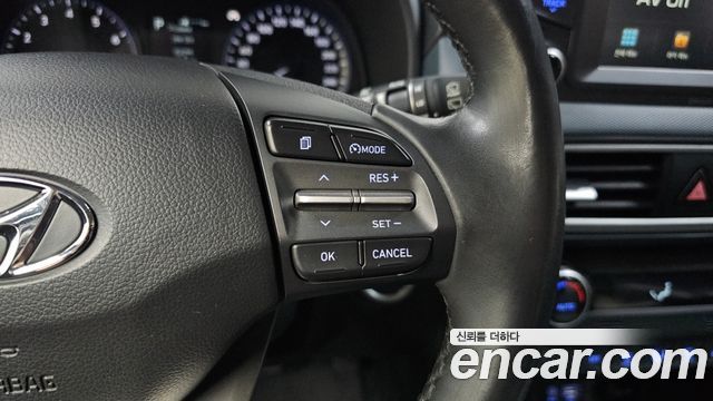 Hyundai Kona 2018 — photo 22
