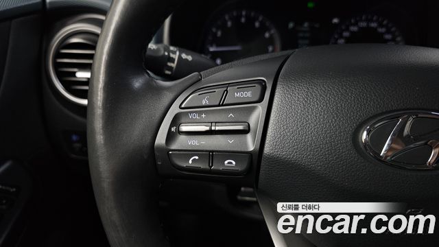 Hyundai Kona 2018 — photo 23