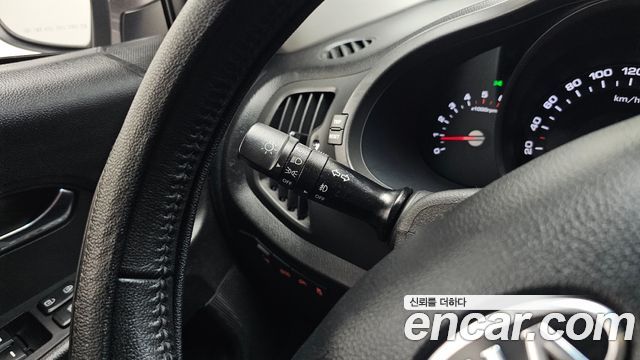 Kia Sportage 2011 — photo 17