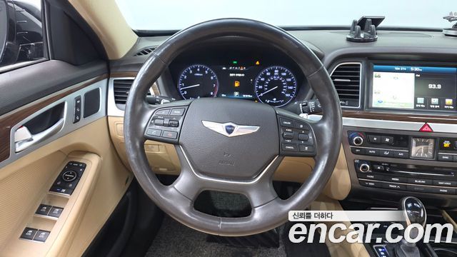Hyundai Genesis 2015 — photo 13