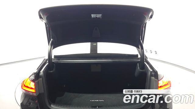 Hyundai Genesis 2015 — photo 20