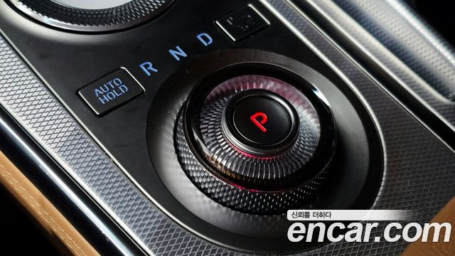 Genesis GV80 2021 — photo 12