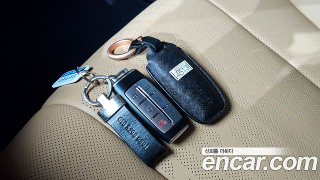 Genesis GV80 2021 — photo 24