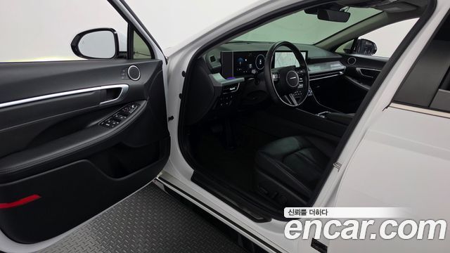 Hyundai Sonata 2025 — photo 13