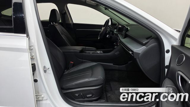 Hyundai Sonata 2025 — photo 16