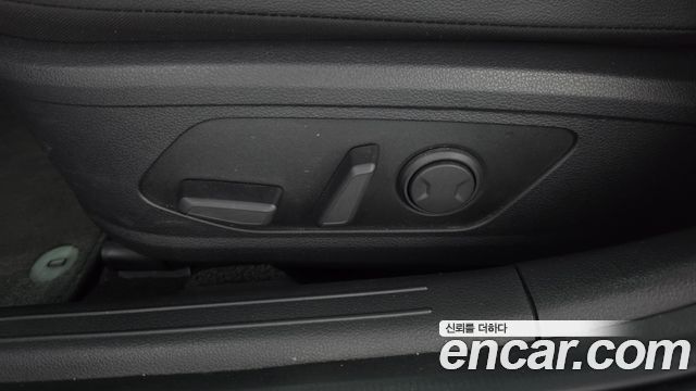 Hyundai Sonata 2025 — photo 32