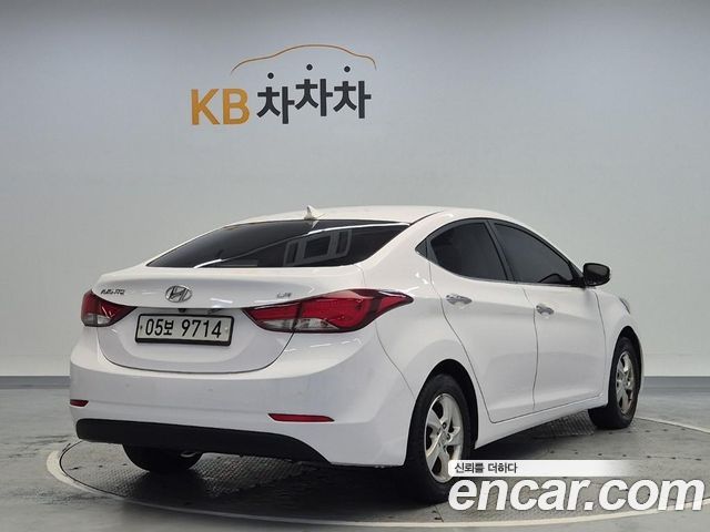 Hyundai AVANTE 2014 — photo 4