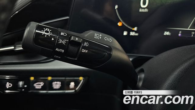 Kia Niro 2022 — photo 29