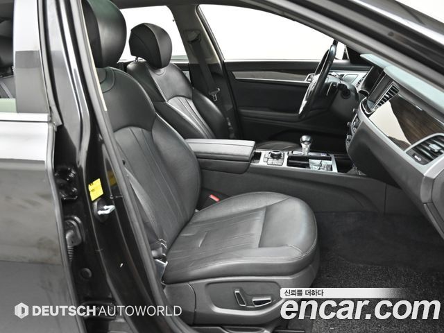 Genesis G80 2018 — photo 10