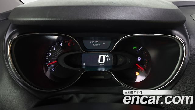 Renault Korea QM3 2016 — photo 8