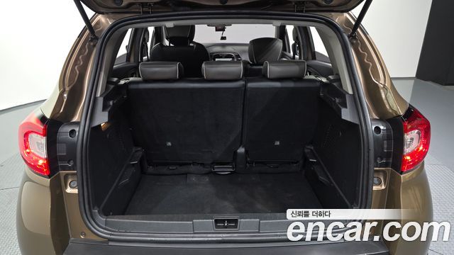 Renault Korea QM3 2016 — photo 20