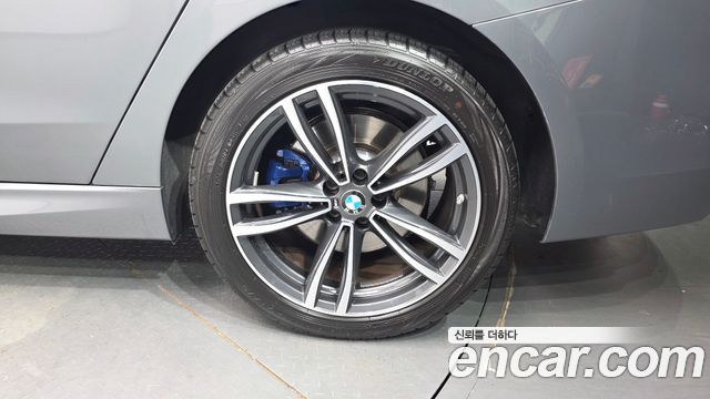 BMW Gran Turismo 2023 — photo 7