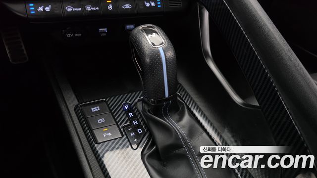 Hyundai AVANTE 2022 — photo 12