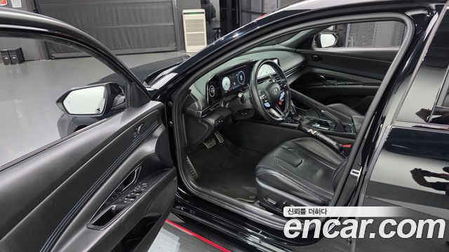 Hyundai AVANTE 2022 — photo 13