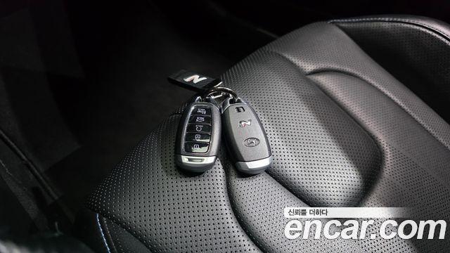 Hyundai AVANTE 2022 — photo 22