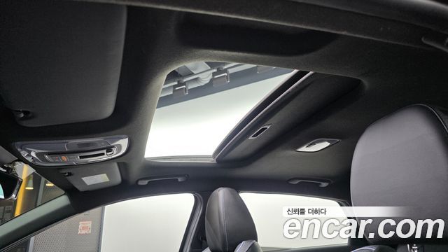 Hyundai AVANTE 2022 — photo 24