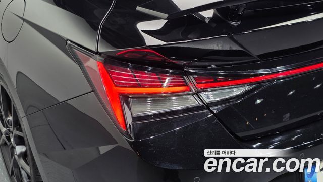 Hyundai AVANTE 2022 — photo 9