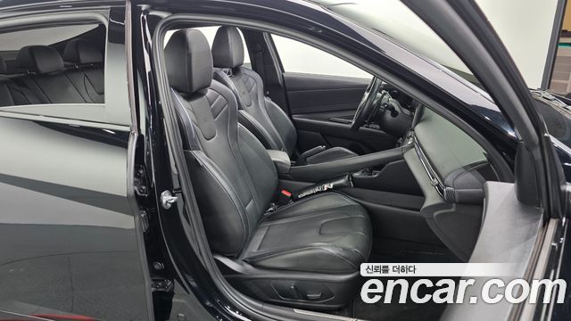 Hyundai AVANTE 2022 — photo 16