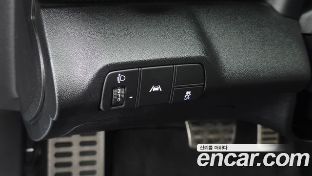 Hyundai AVANTE 2022 — photo 28