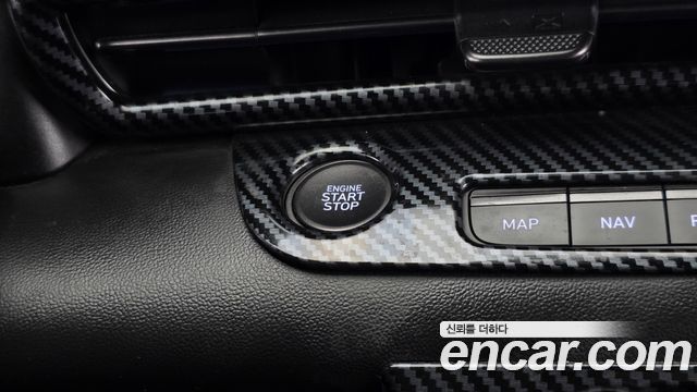 Hyundai AVANTE 2022 — photo 29