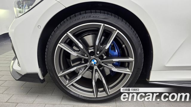 BMW 3-Series 2022 — photo 5
