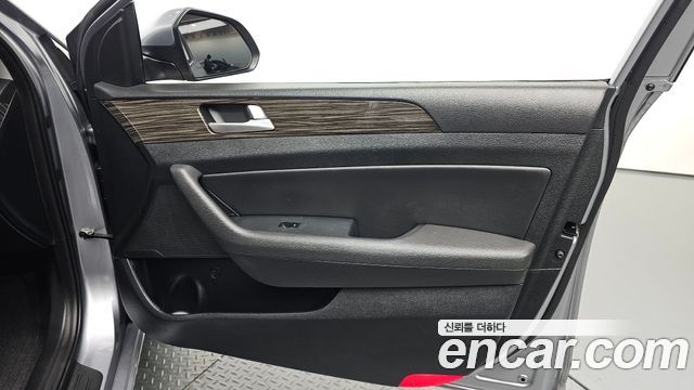 Hyundai Sonata 2015 — photo 14
