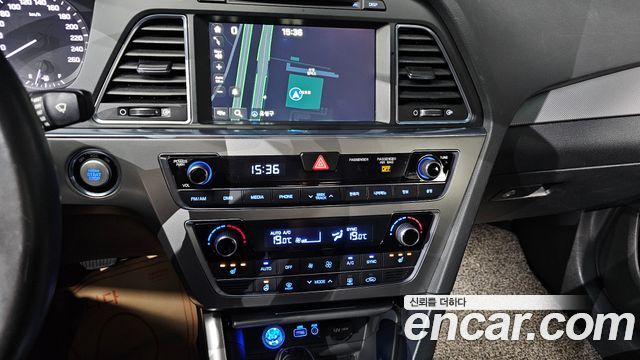 Hyundai Sonata 2017 — photo 16