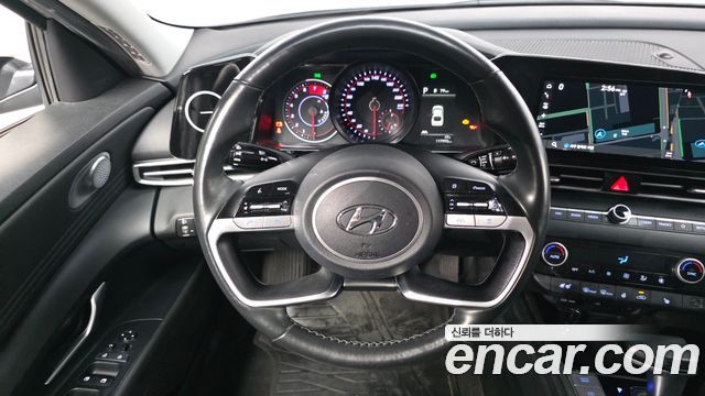 Hyundai AVANTE 2021 — photo 13