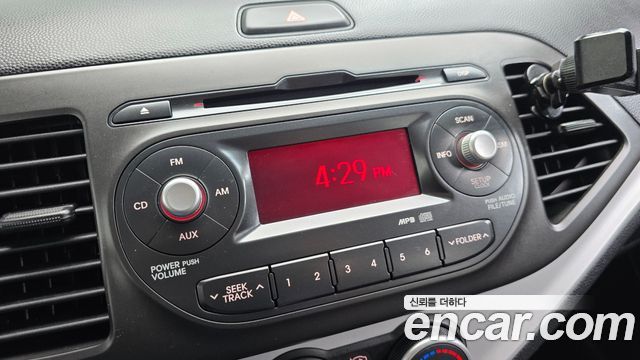 Kia morning 2012 — photo 16