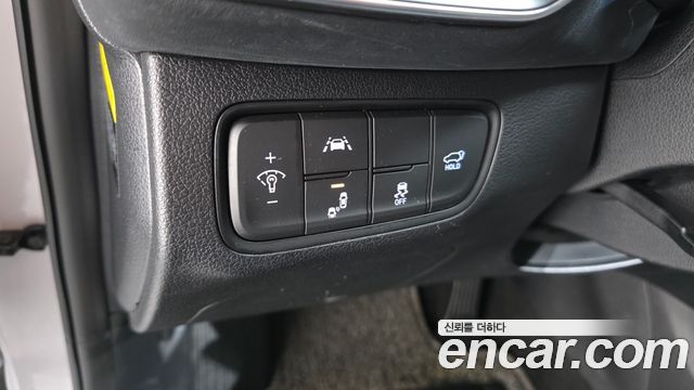 Hyundai Santafe 2019 — photo 12