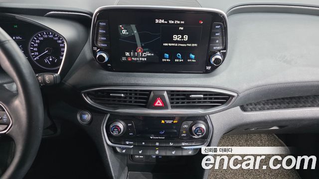 Hyundai Santafe 2019 — photo 14