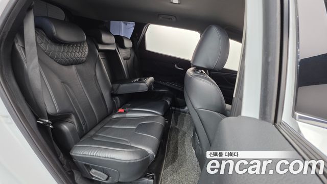 Hyundai Santafe 2019 — photo 18